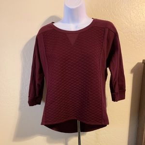 Maroon cropped sleeve sweater